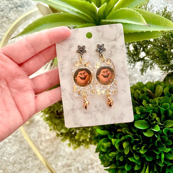 Maui Acrylic Dangle Earrings - Picture 3 of 4